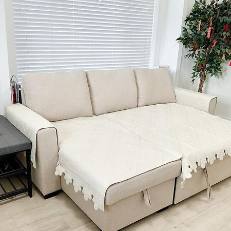 Si & Daniel Home Near Yvr Airport & Skytrain Separate Entry Free Parking Richmond Extérieur photo