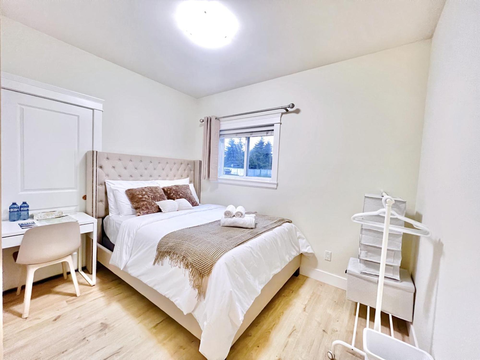 Si & Daniel Home Near Yvr Airport & Skytrain Separate Entry Free Parking Richmond Extérieur photo