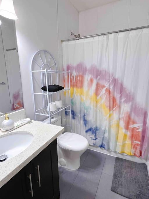 Si & Daniel Home Near Yvr Airport & Skytrain Separate Entry Free Parking Richmond Extérieur photo
